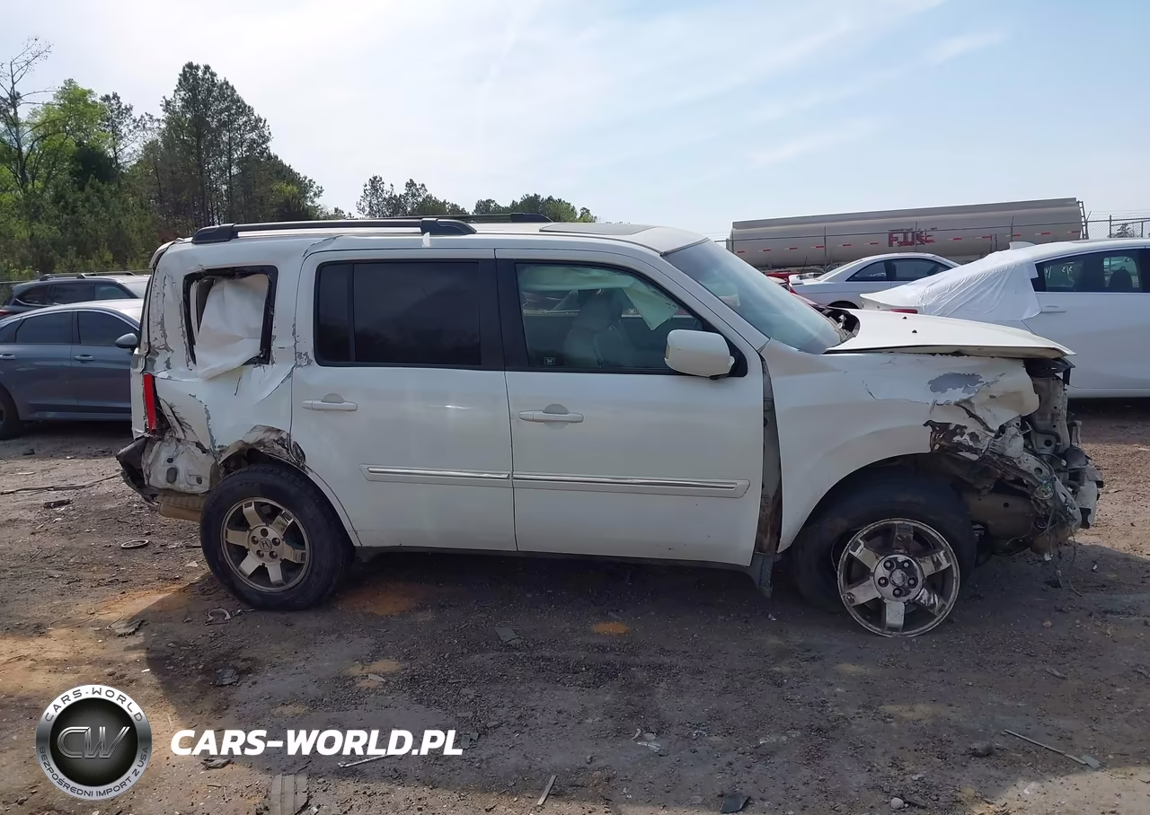 2011 Honda Pilot Touring VIN:5FNYF3H9XBB004163 - 14