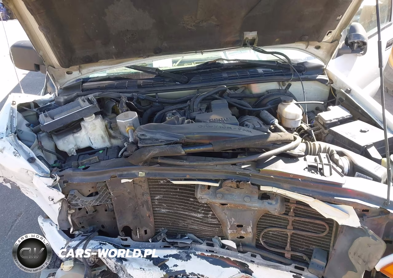 2000 Chevrolet S-10 VIN:1GCCS1456Y8282905 - 10