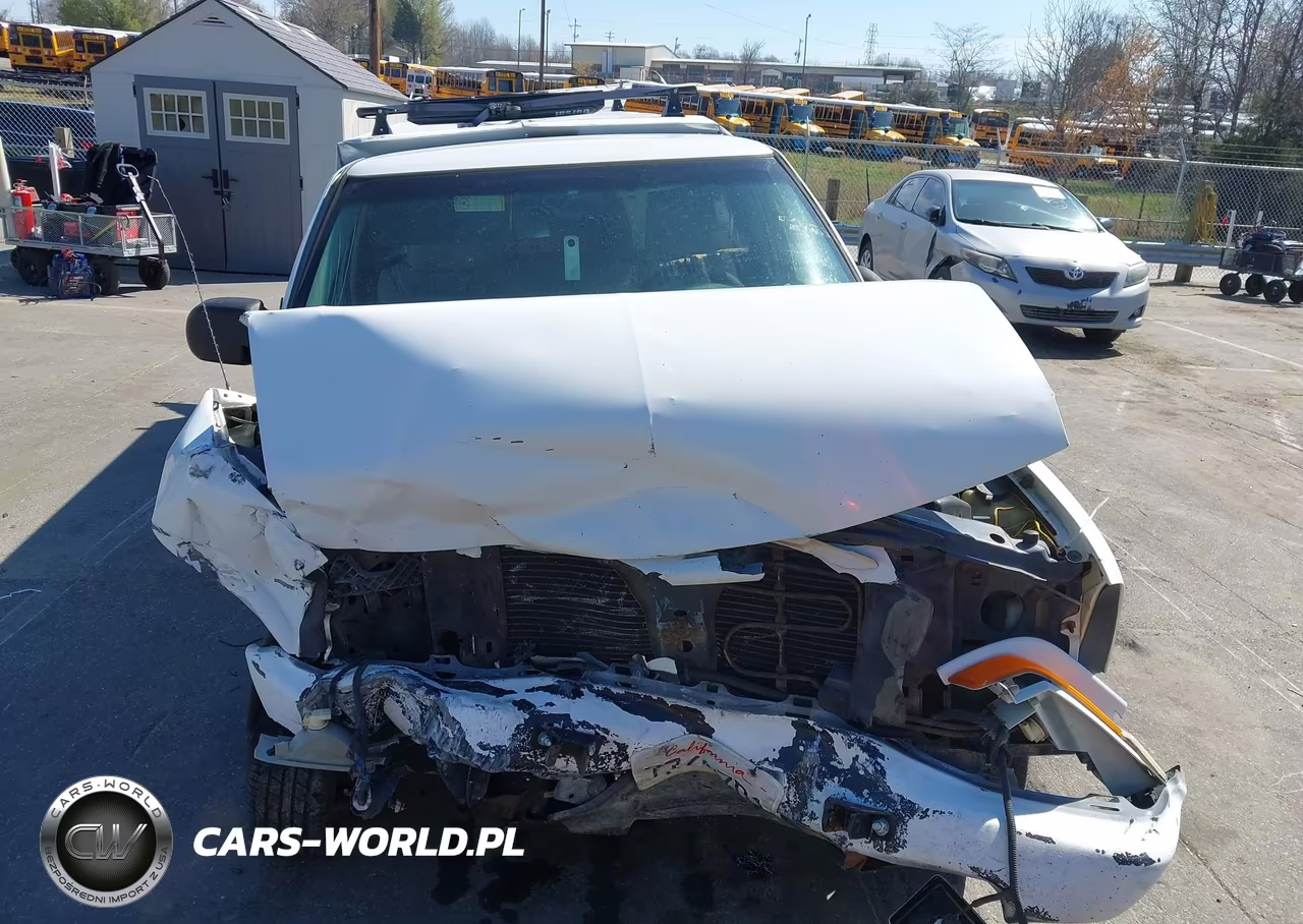 2000 Chevrolet S-10 VIN:1GCCS1456Y8282905 - 12