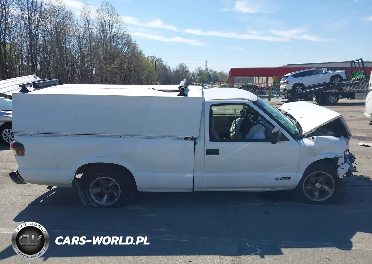 2000 Chevrolet S-10 VIN:1GCCS1456Y8282905 - 13