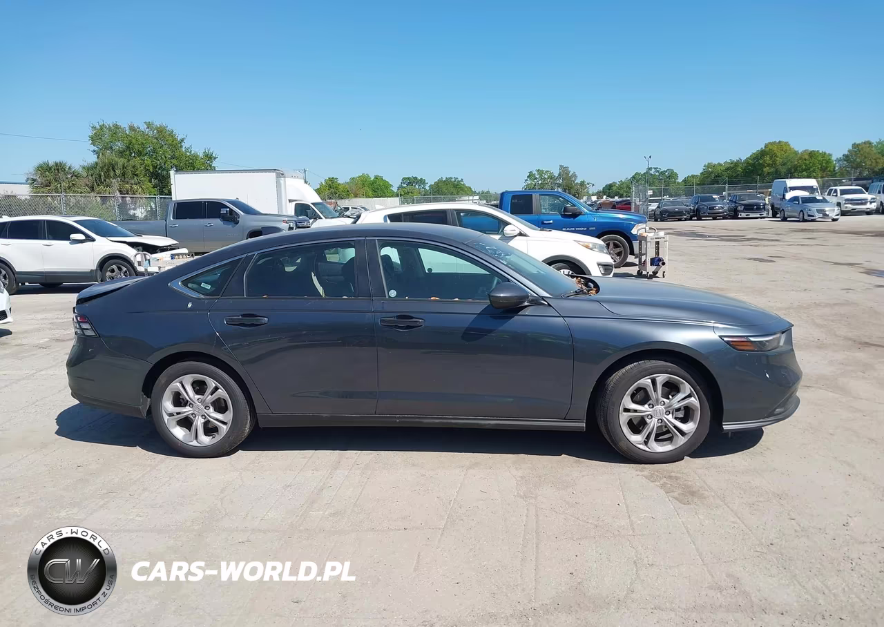 2025 Honda Accord Lx VIN:1HGCY1F28SA088590 - 13