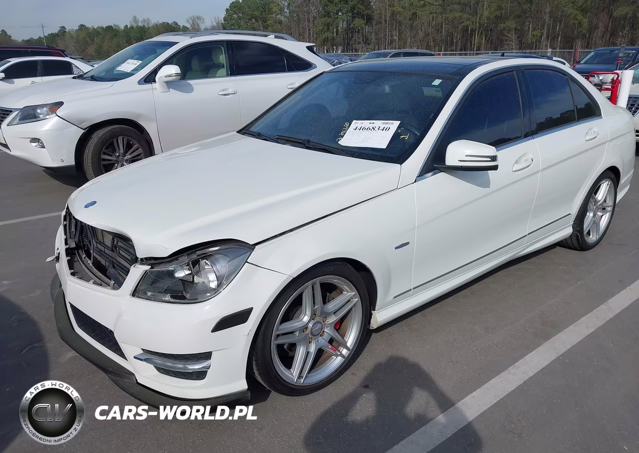 2012 Mercedes-Benz C 250 Sport VIN:WDDGF4HB1CR213412 - 2