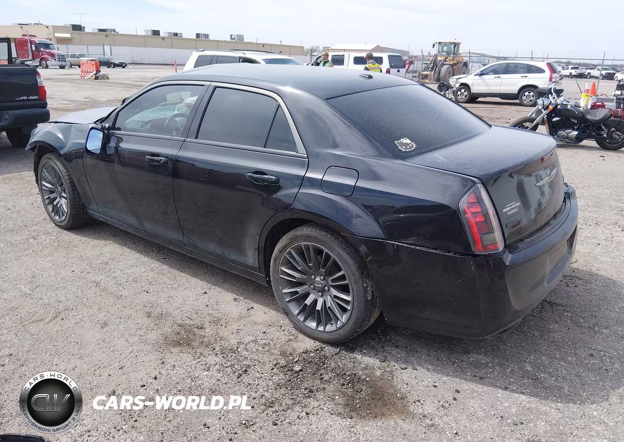 2013 Chrysler 300C John Varvatos Limited Edition VIN:2C3CCADGXDH741456 - 3