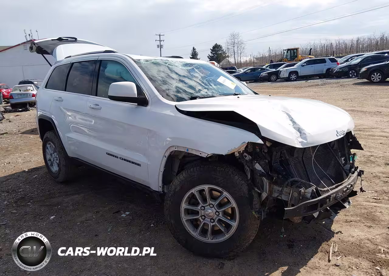 2018 Jeep Grand Cherokee Laredo E 4X4