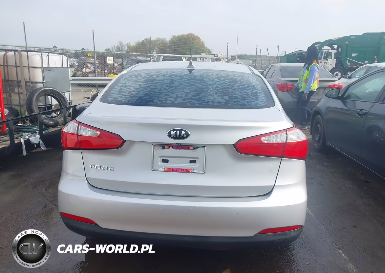 2016 Kia Forte Lx VIN:KNAFX4A68G5564392 - 15