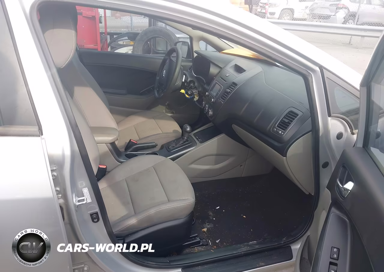 2016 Kia Forte Lx VIN:KNAFX4A68G5564392 - 5