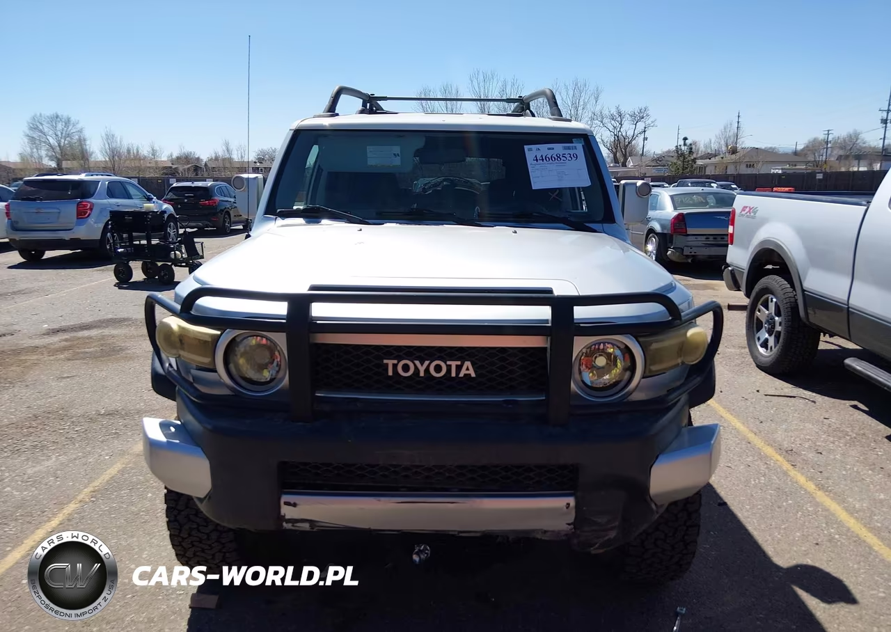 2008 Toyota Fj Cruiser VIN:JTEBU11F28K033728 - 12