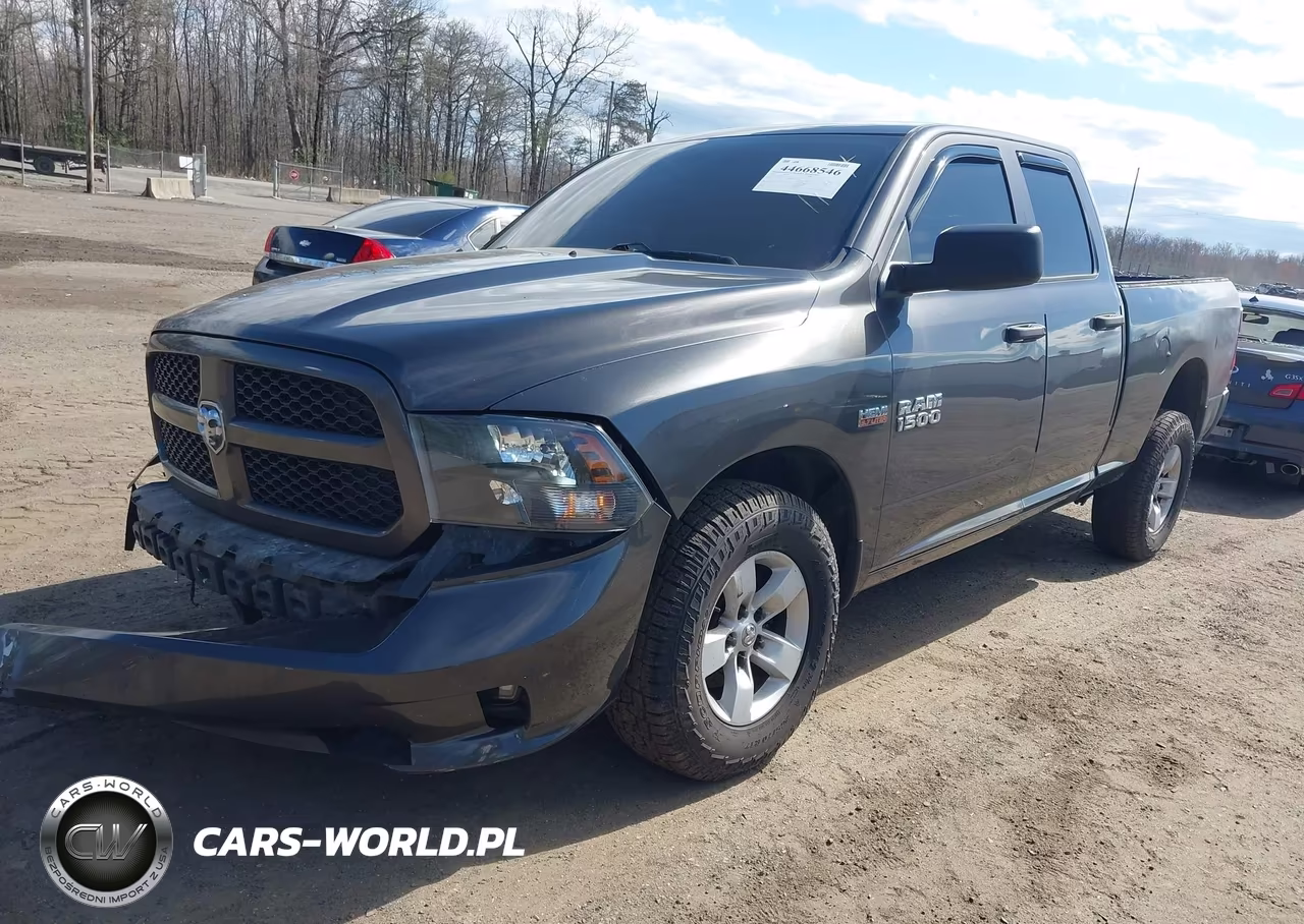 2018 Ram 1500 Express 4X4 6'4 Box VIN:1C6RR7FT5JS351104 - 2