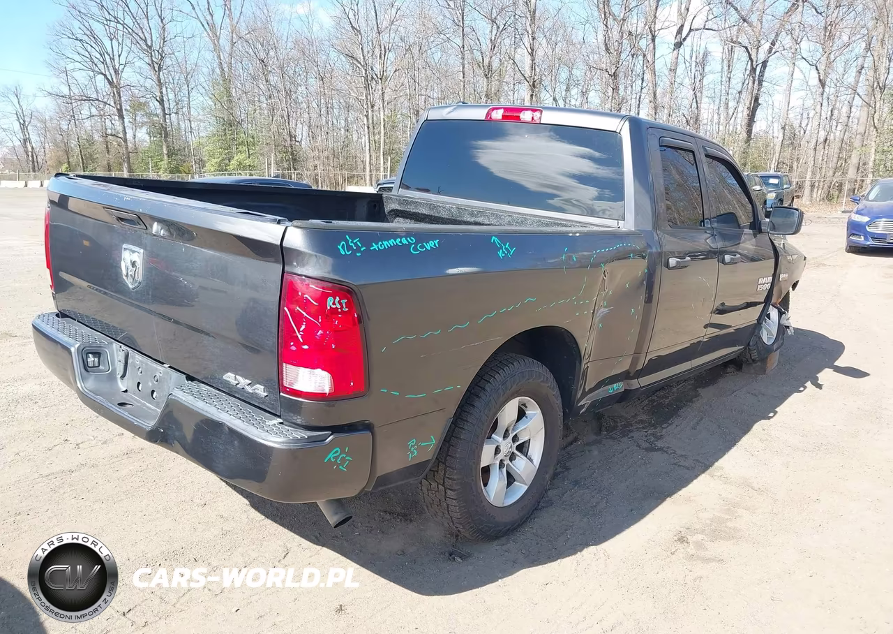 2018 Ram 1500 Express 4X4 6'4 Box VIN:1C6RR7FT5JS351104 - 4