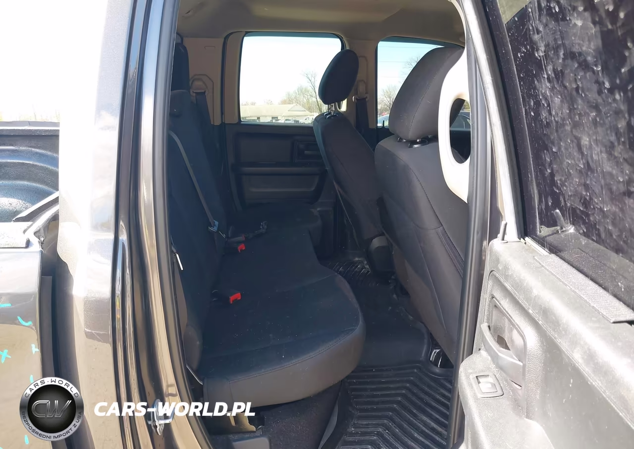 2018 Ram 1500 Express 4X4 6'4 Box VIN:1C6RR7FT5JS351104 - 8