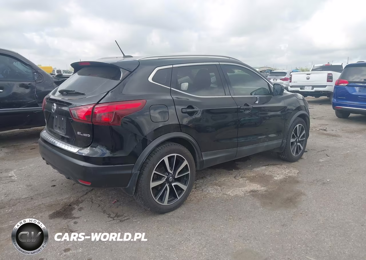 2018 Nissan Rogue Sport Sl VIN:JN1BJ1CR3JW294422 - 4