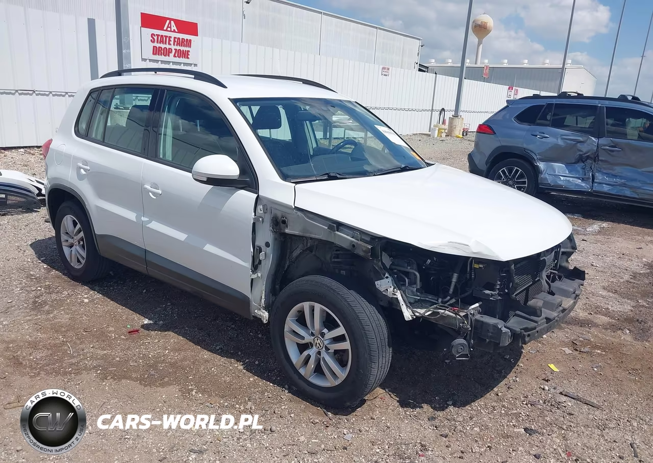 2016 Volkswagen Tiguan S
