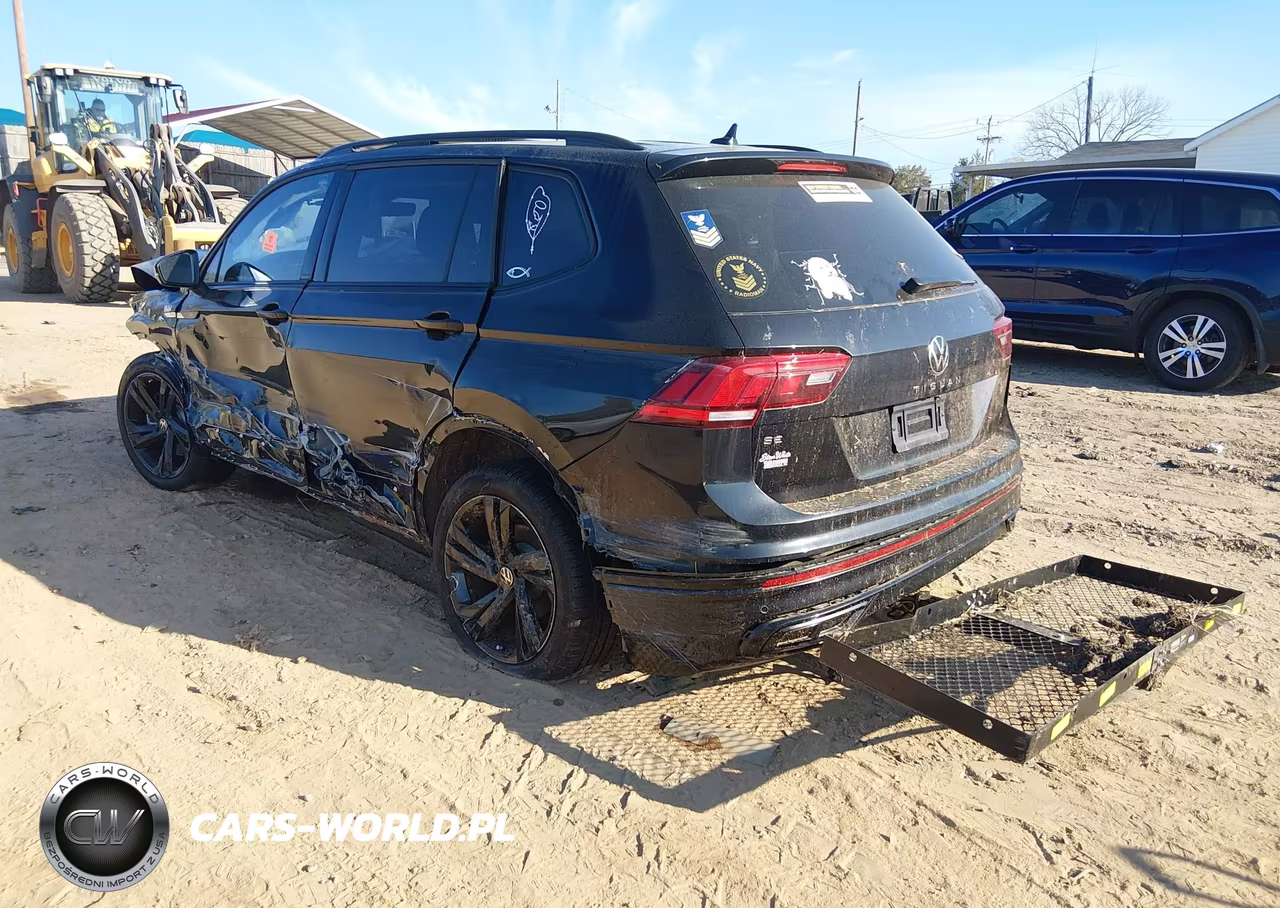 2024 Volkswagen Tiguan 2.0T Se R-Line Black VIN:3VVCB7AX0RM201162 - 3