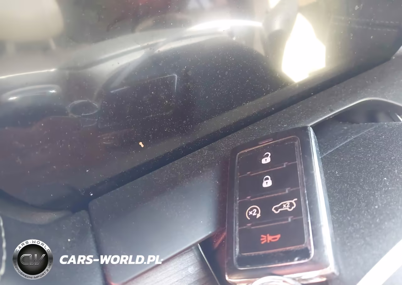 2021 Jeep Grand Cherokee L Limited 4X2 VIN:1C4RJJBG9M8126319 - 11