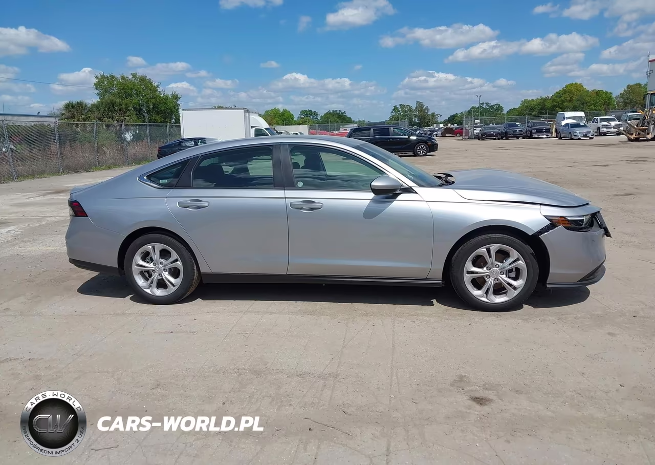 2025 Honda Accord Lx VIN:1HGCY1F27SA088645 - 13