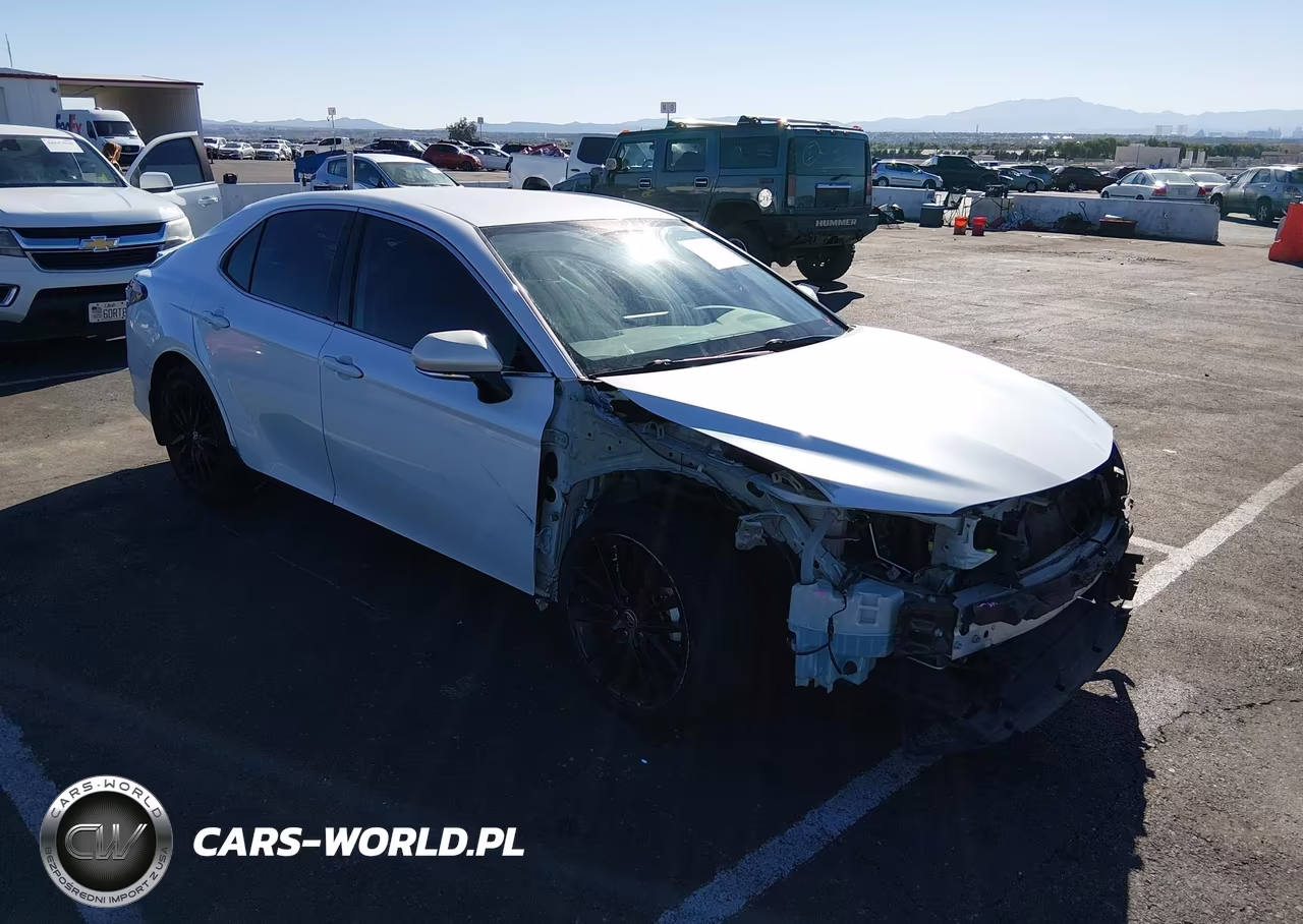 2022 Toyota Camry Xse – zdjęcie 1 z 17