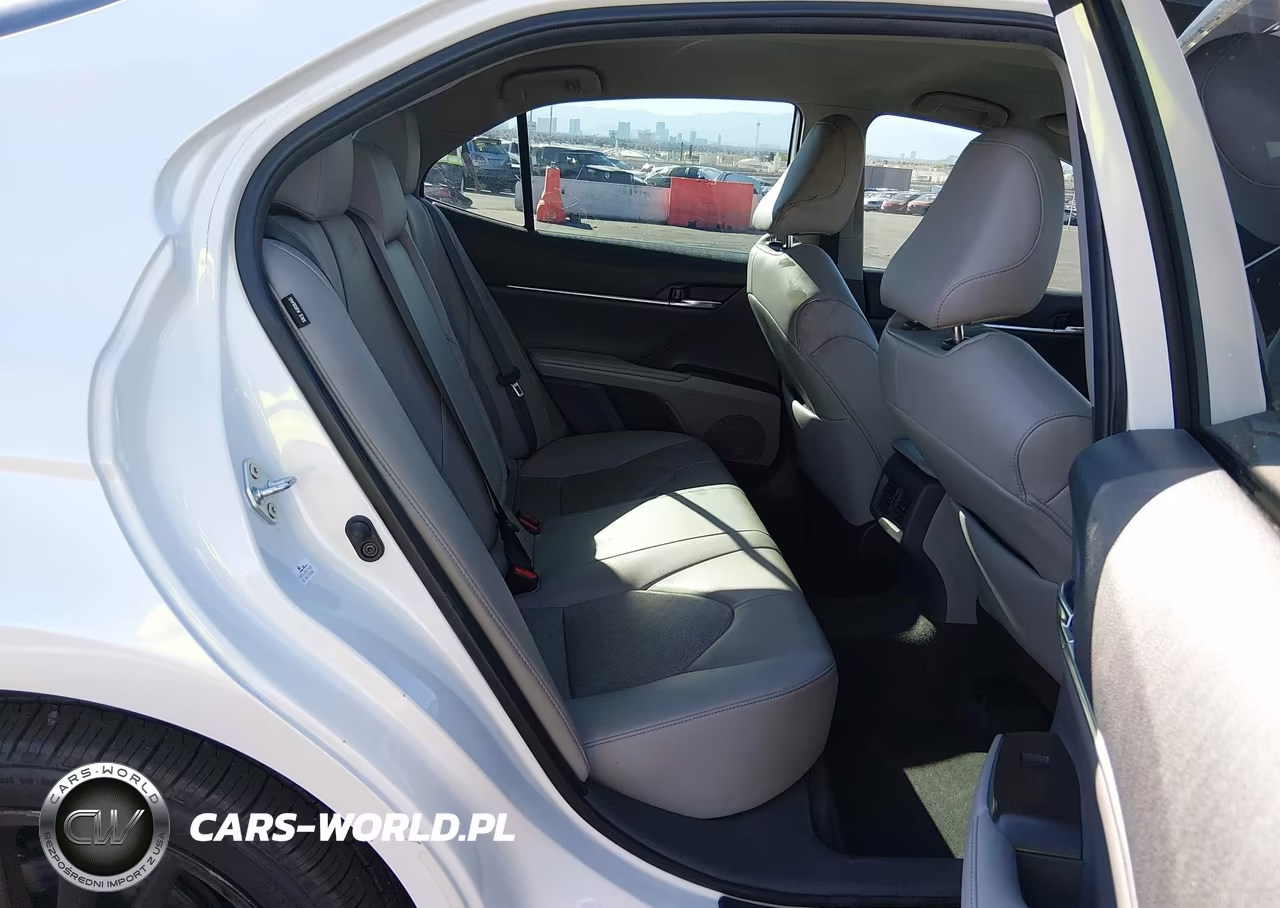 2022 Toyota Camry Xse VIN:4T1K61AK4NU068343 - 8