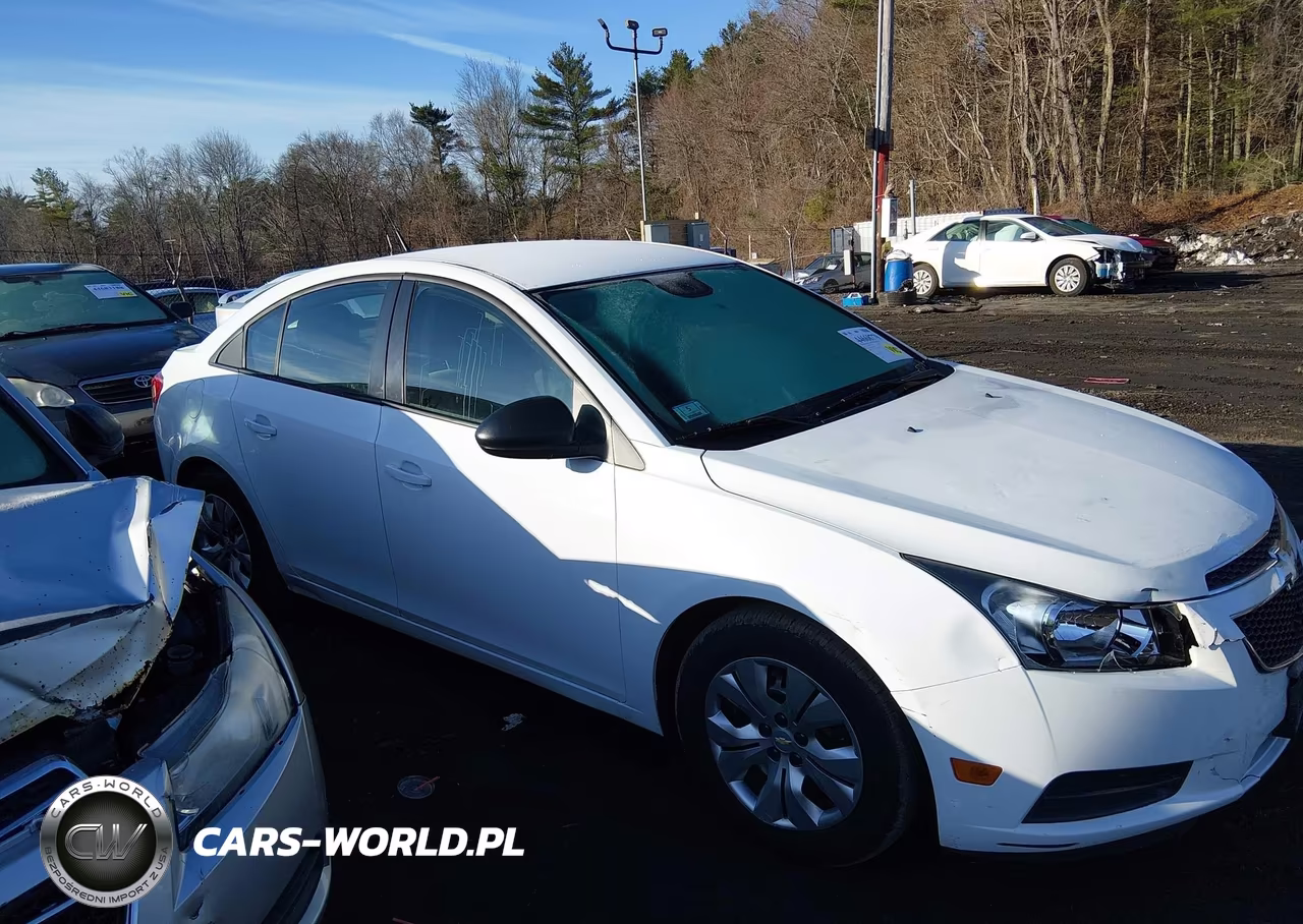 2013 Chevrolet Cruze Ls Auto VIN:1G1PA5SG7D7154147 - 14