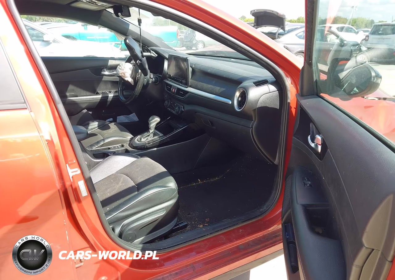 2023 Kia Forte Gt-Line VIN:3KPF54AD2PE519458 - 5