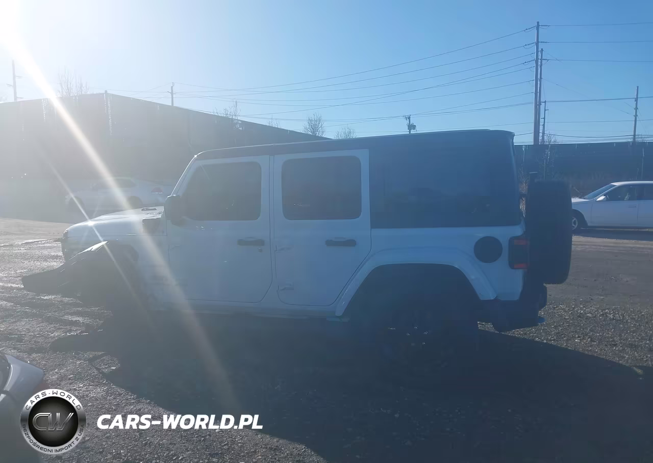 2023 Jeep Wrangler 4Xe Sahara 4X4 VIN:1C4JJXP69PW557369 - 14