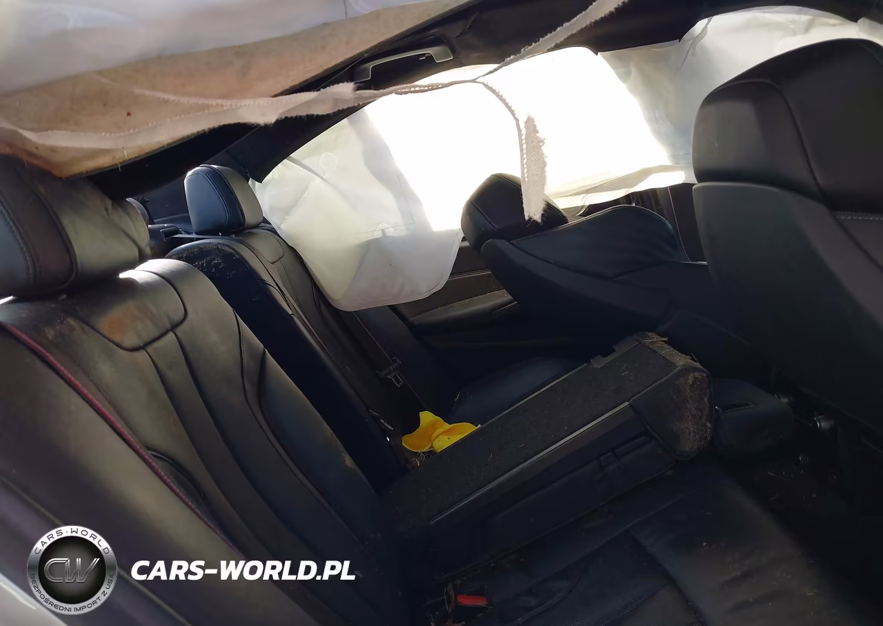 2019 BMW M5 Competition VIN:WBSJF0C58KB448397 - 8