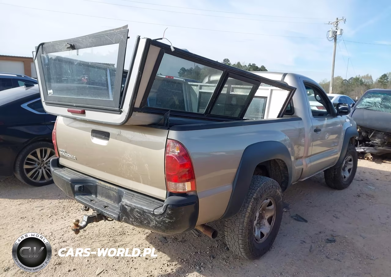 2008 Toyota Tacoma VIN:5TEPX42N48Z578155 - 4