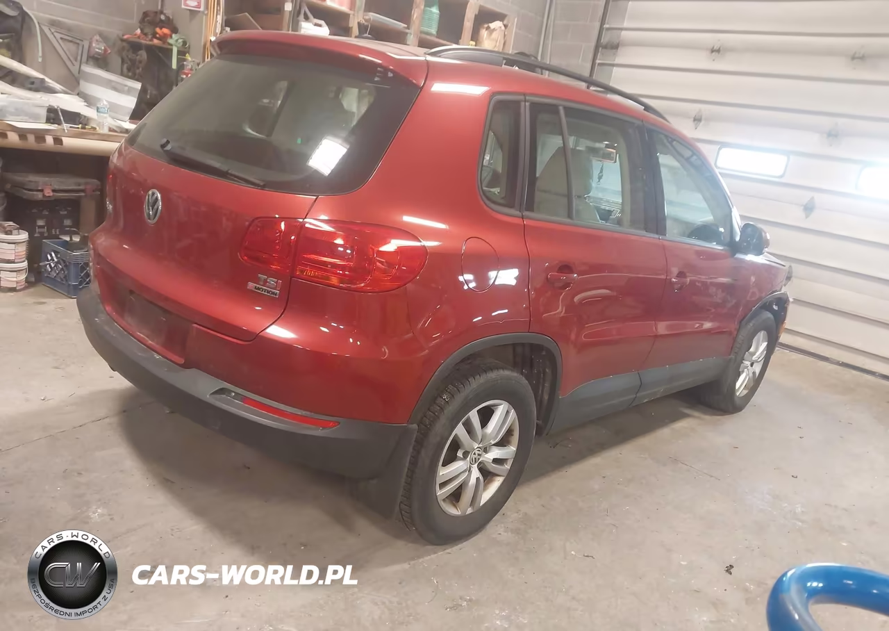 2016 Volkswagen Tiguan S VIN:WVGBV7AXXGW055069 - 4