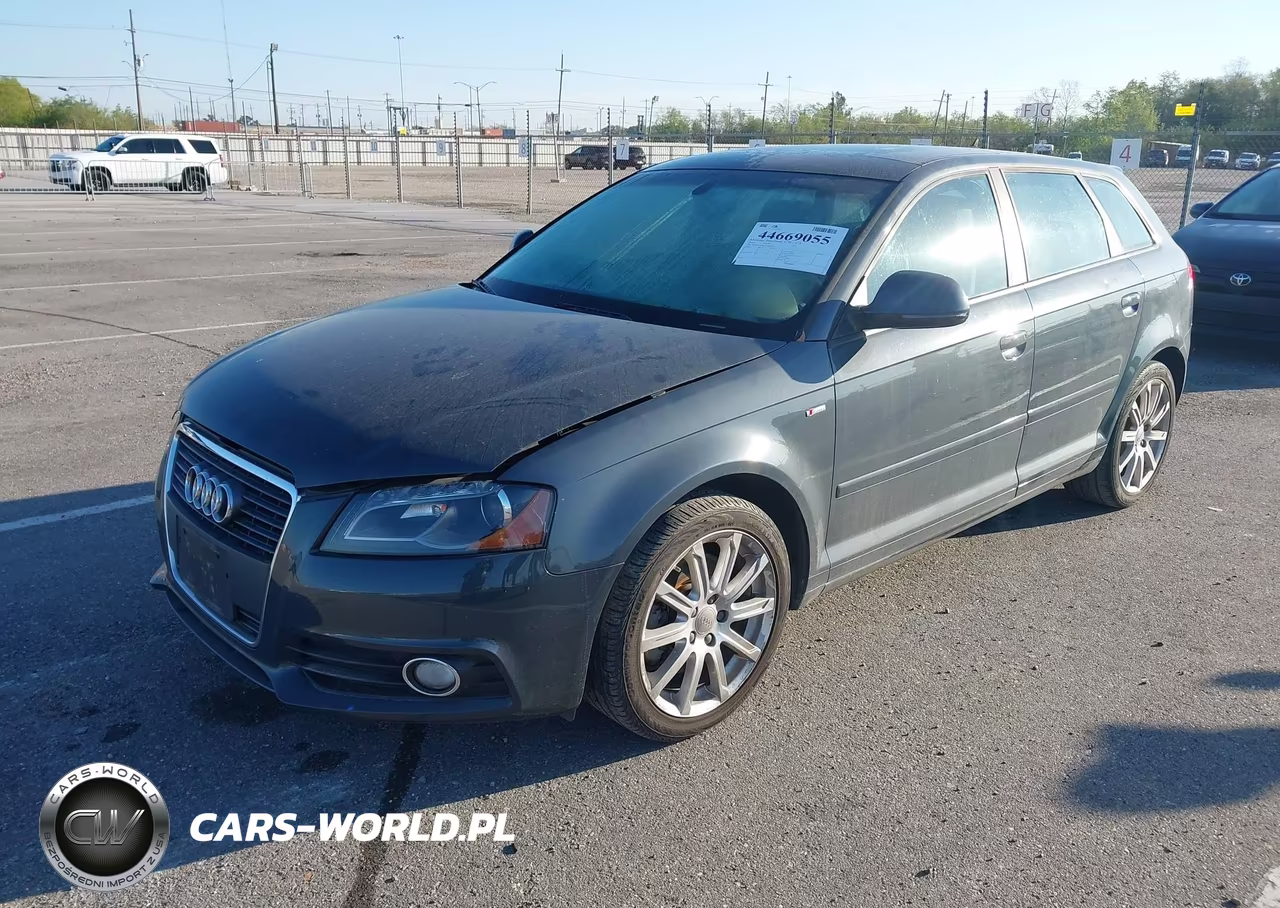 2010 Audi A3 2.0T Premium VIN:WAUKEAFM0AA169955 - 2