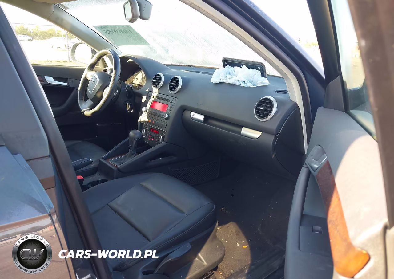 2010 Audi A3 2.0T Premium VIN:WAUKEAFM0AA169955 - 5