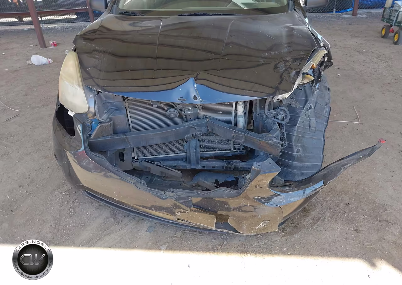 2014 Nissan Rogue Select S VIN:JN8AS5MT2EW601693 - 12