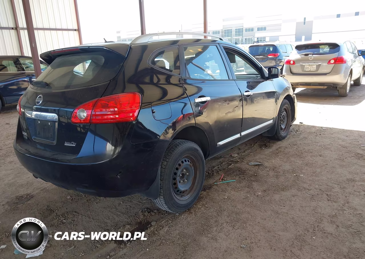 2014 Nissan Rogue Select S VIN:JN8AS5MT2EW601693 - 4