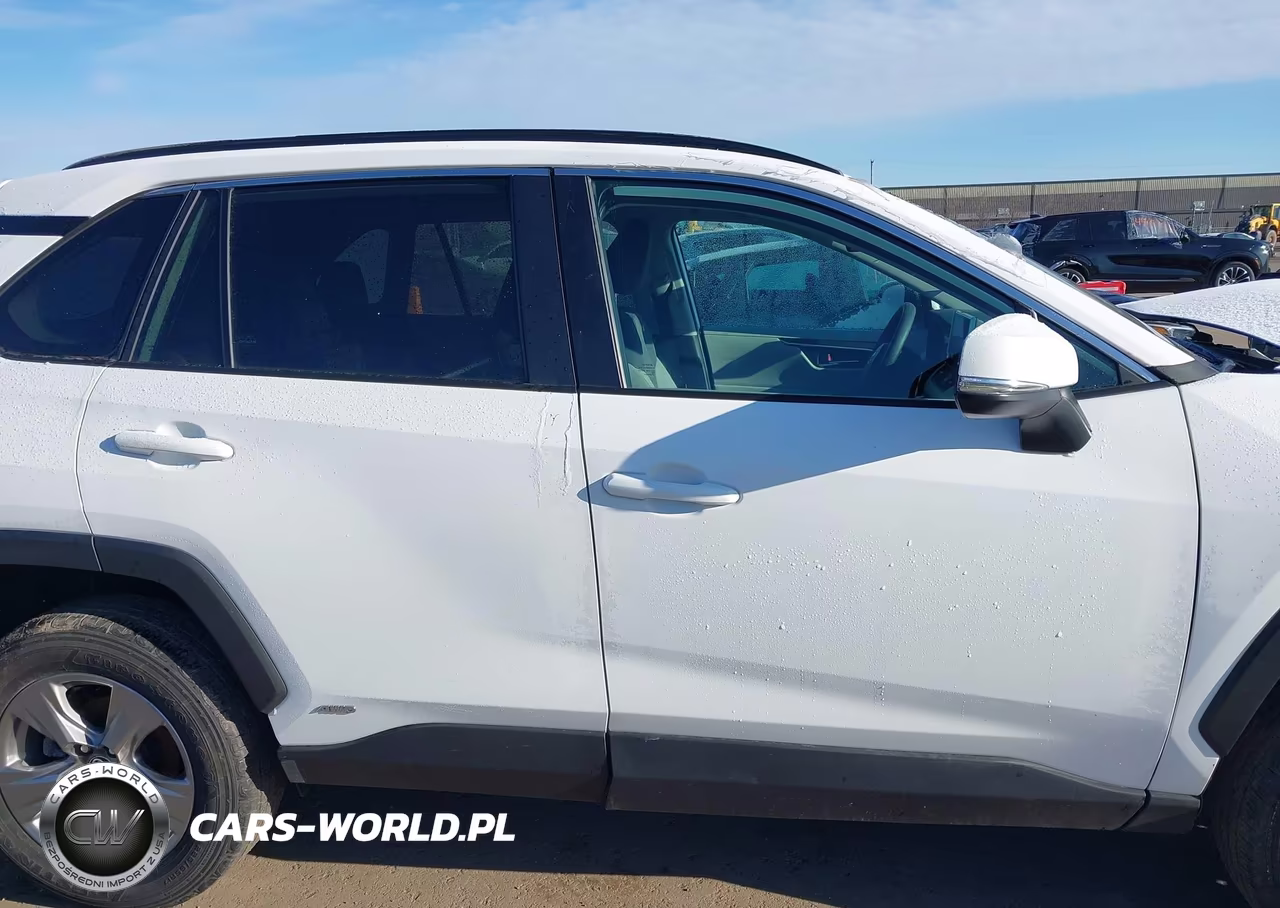 2024 Toyota Rav4 Hybrid Xle VIN:4T3RWRFV7RU144621 - 13
