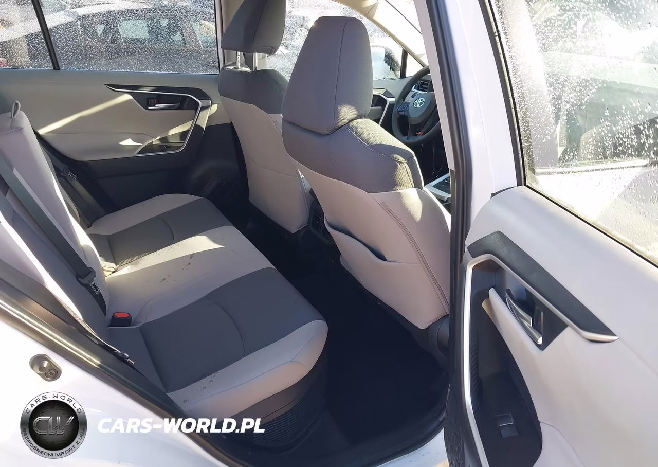 2024 Toyota Rav4 Hybrid Xle VIN:4T3RWRFV7RU144621 - 8
