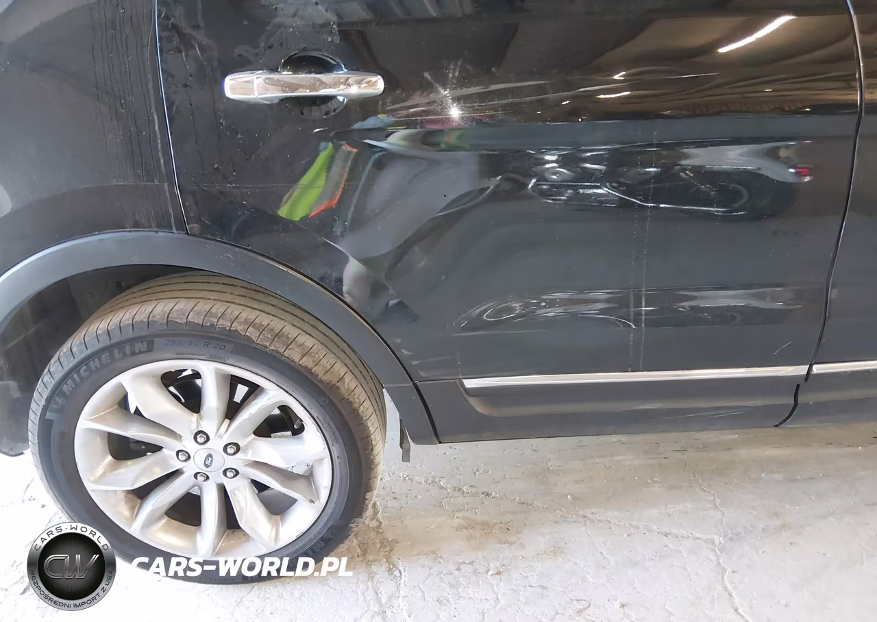 2015 Ford Explorer Limited VIN:1FM5K7F85FGB55886 - 17