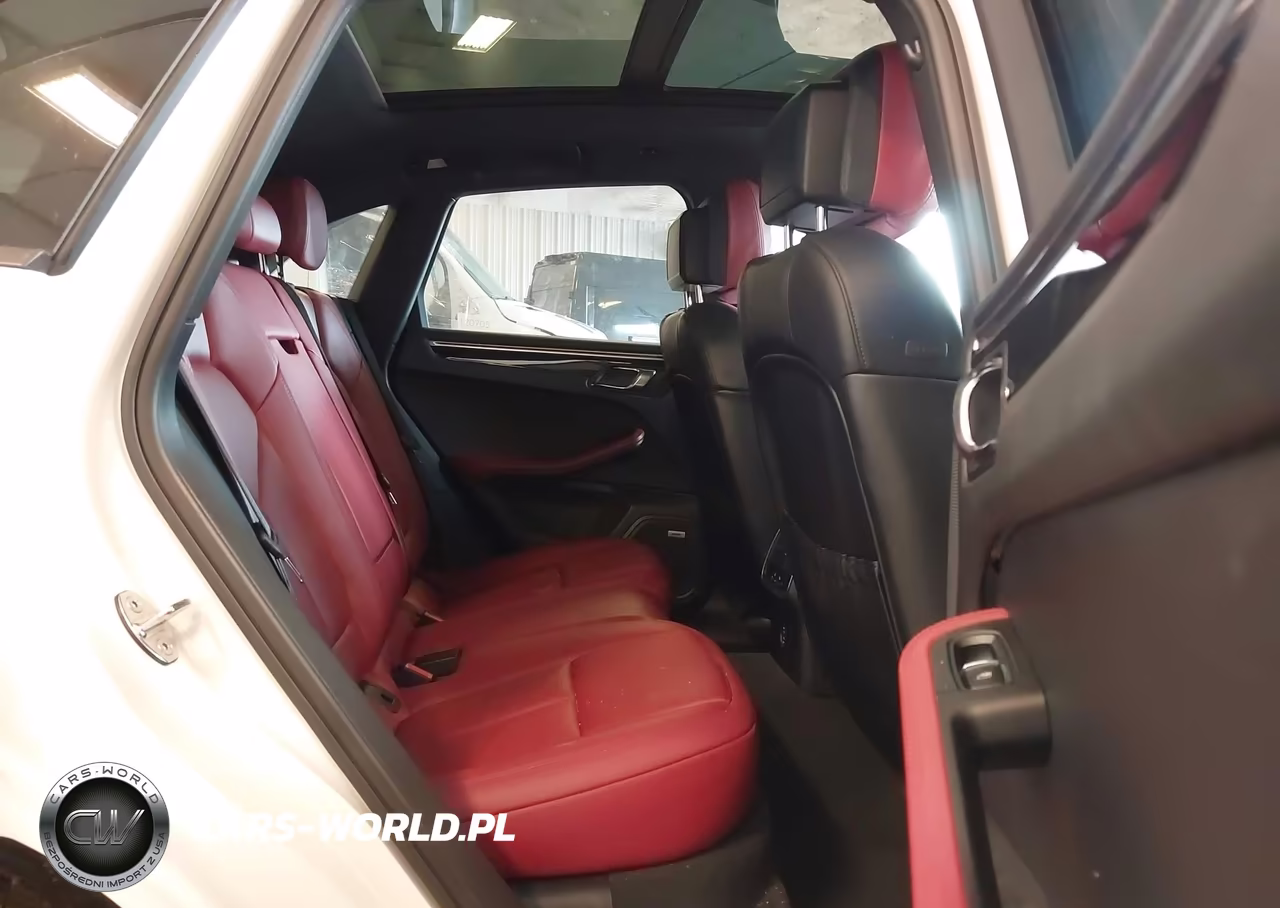 2023 Porsche Macan T VIN:WP1AA2A5XPLB05160 - 8