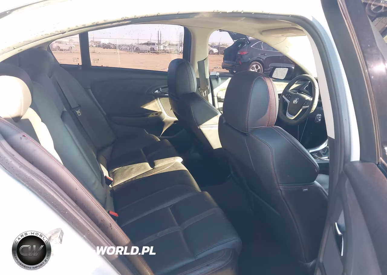 2017 Chevrolet Ss VIN:6G3F15RW0HL313199 - 8