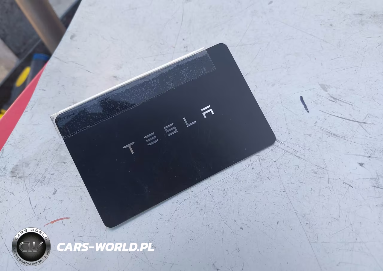 2024 Tesla Model Y Long Range Dual Motor All-Wheel Drive VIN:7SAYGAEEXRF201172 - 11
