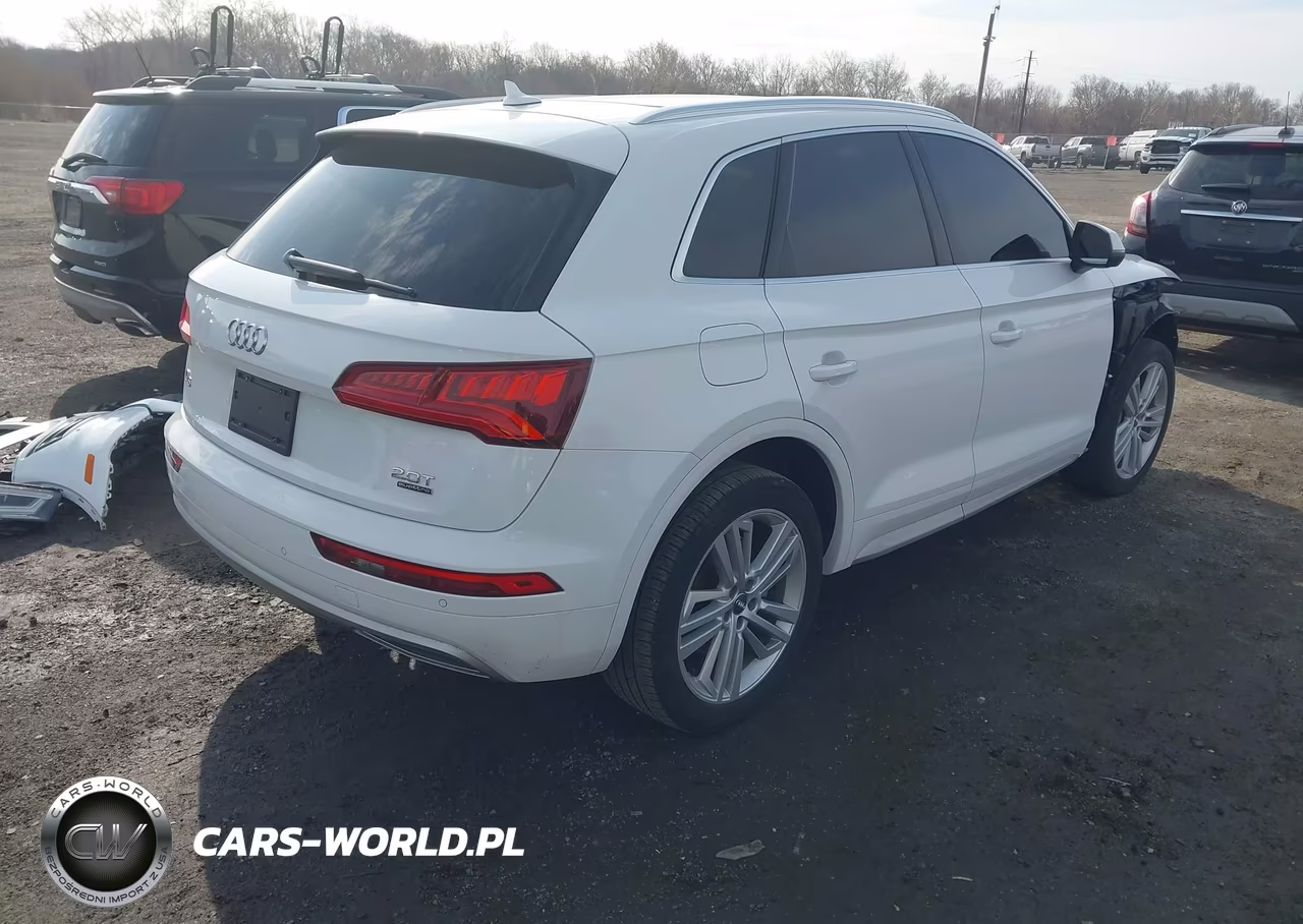 2018 Audi Q5 2.0T Premium-2.0T Tech Premium VIN:WA1BNAFY6J2007273 - 4