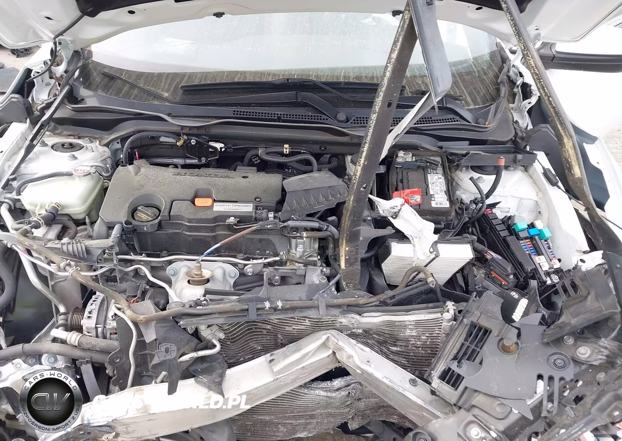 2020 Honda Civic Sport VIN:19XFC2F88LE028909 - 10