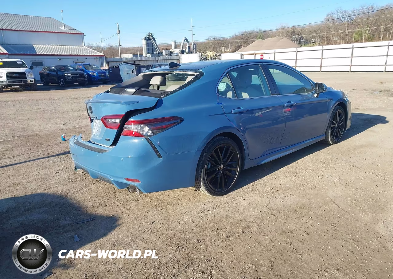 2023 Toyota Camry Xse VIN:4T1K61AK6PU083123 - 4