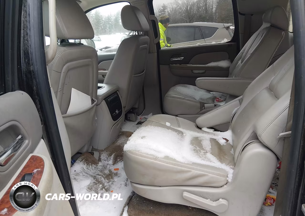 2008 Chevrolet Suburban 1500 Ltz VIN:1GNFK163X8J213515 - 8