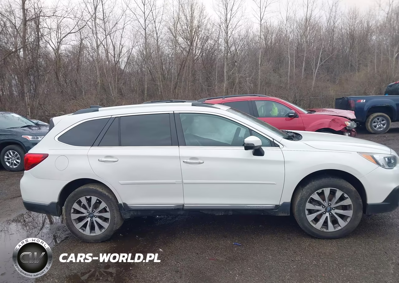 2017 Subaru Outback 2.5I Touring VIN:4S4BSATCXH3271832 - 12