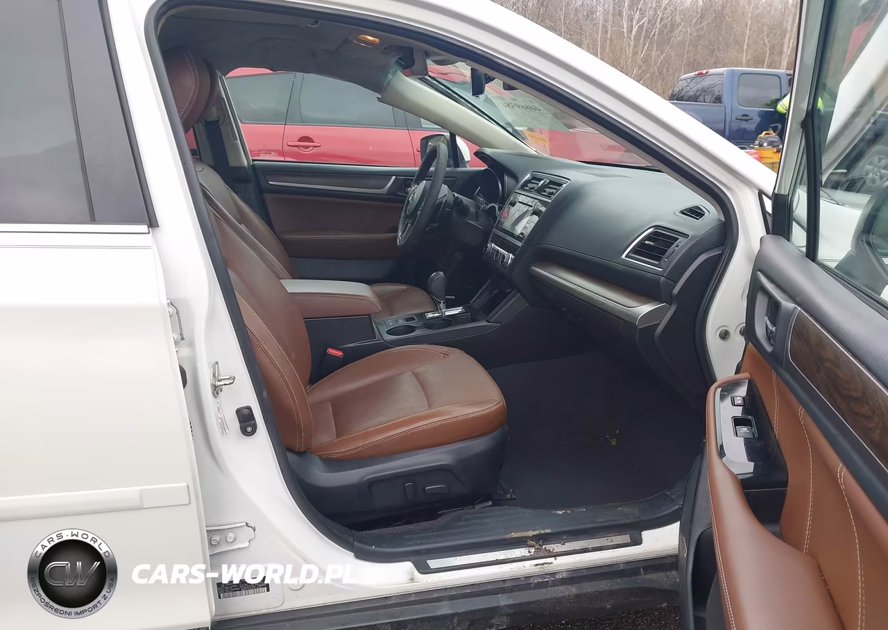 2017 Subaru Outback 2.5I Touring VIN:4S4BSATCXH3271832 - 5