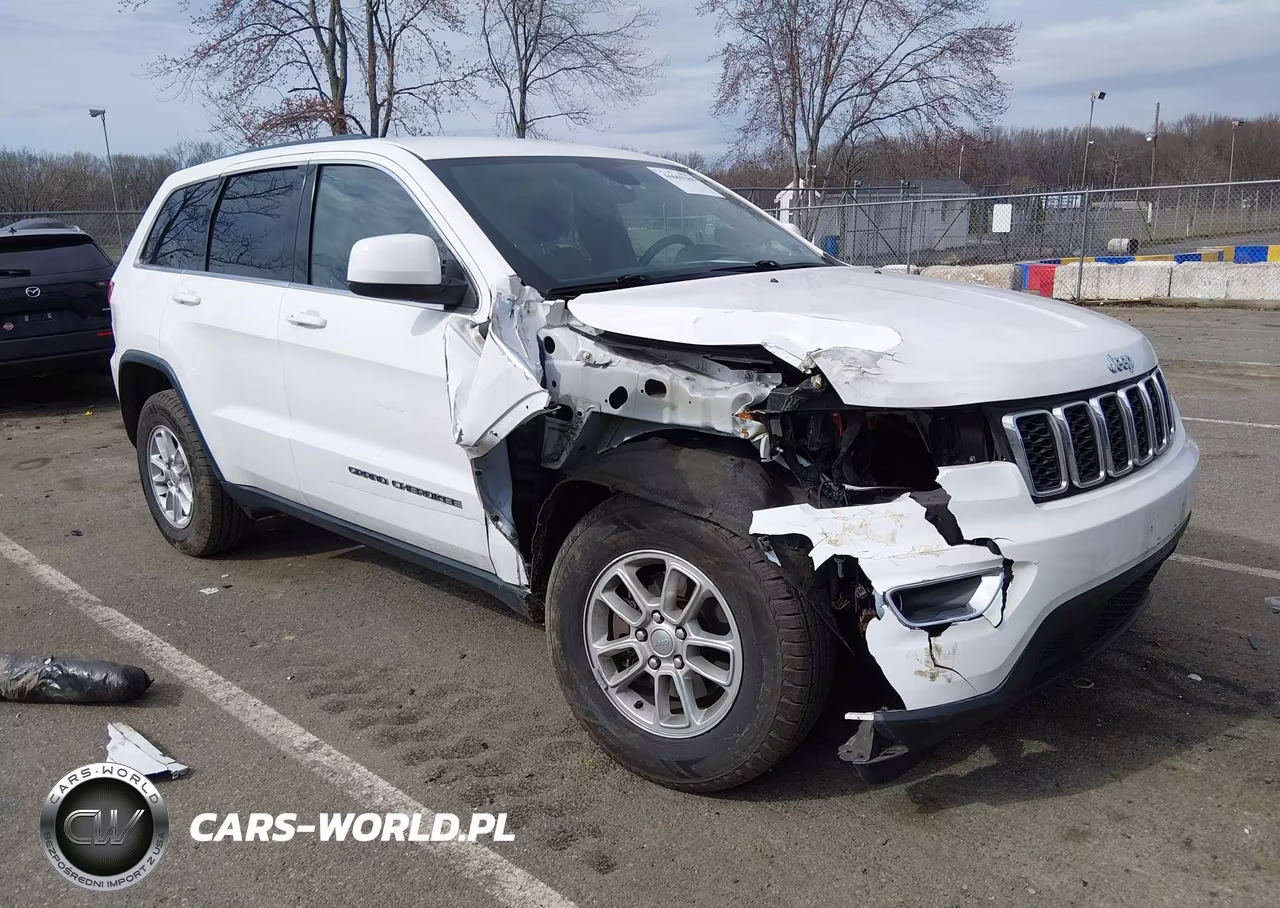 2018 Jeep Grand Cherokee Laredo 4X4