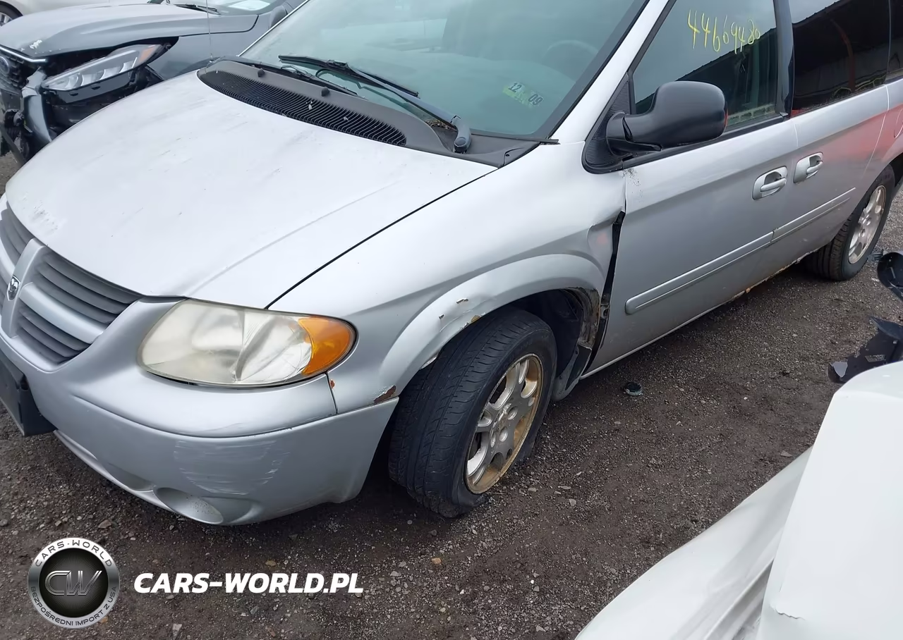 2004 Dodge Grand Caravan Sxt VIN:2D8GP44L04R582717 - 12