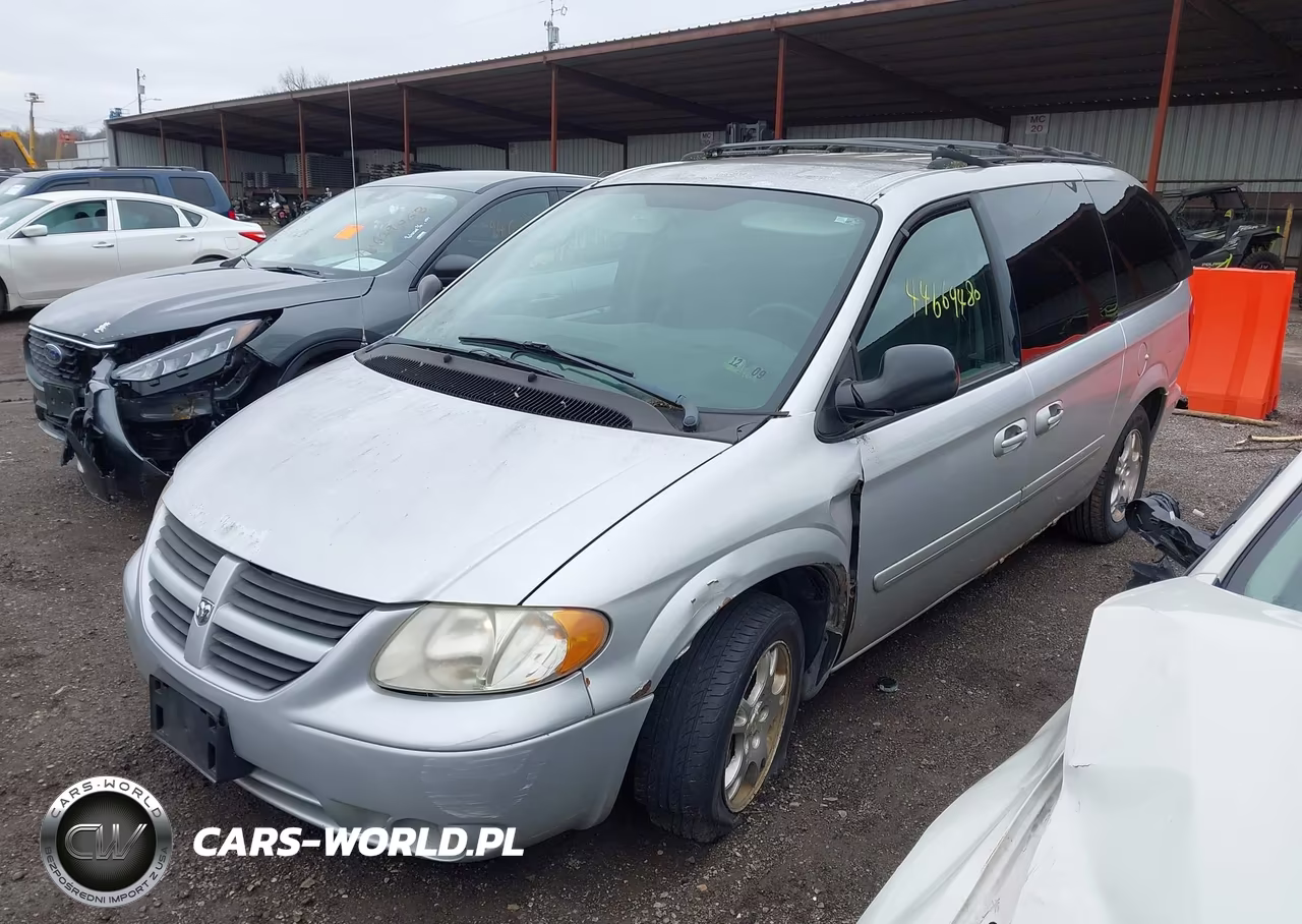 2004 Dodge Grand Caravan Sxt VIN:2D8GP44L04R582717 - 2