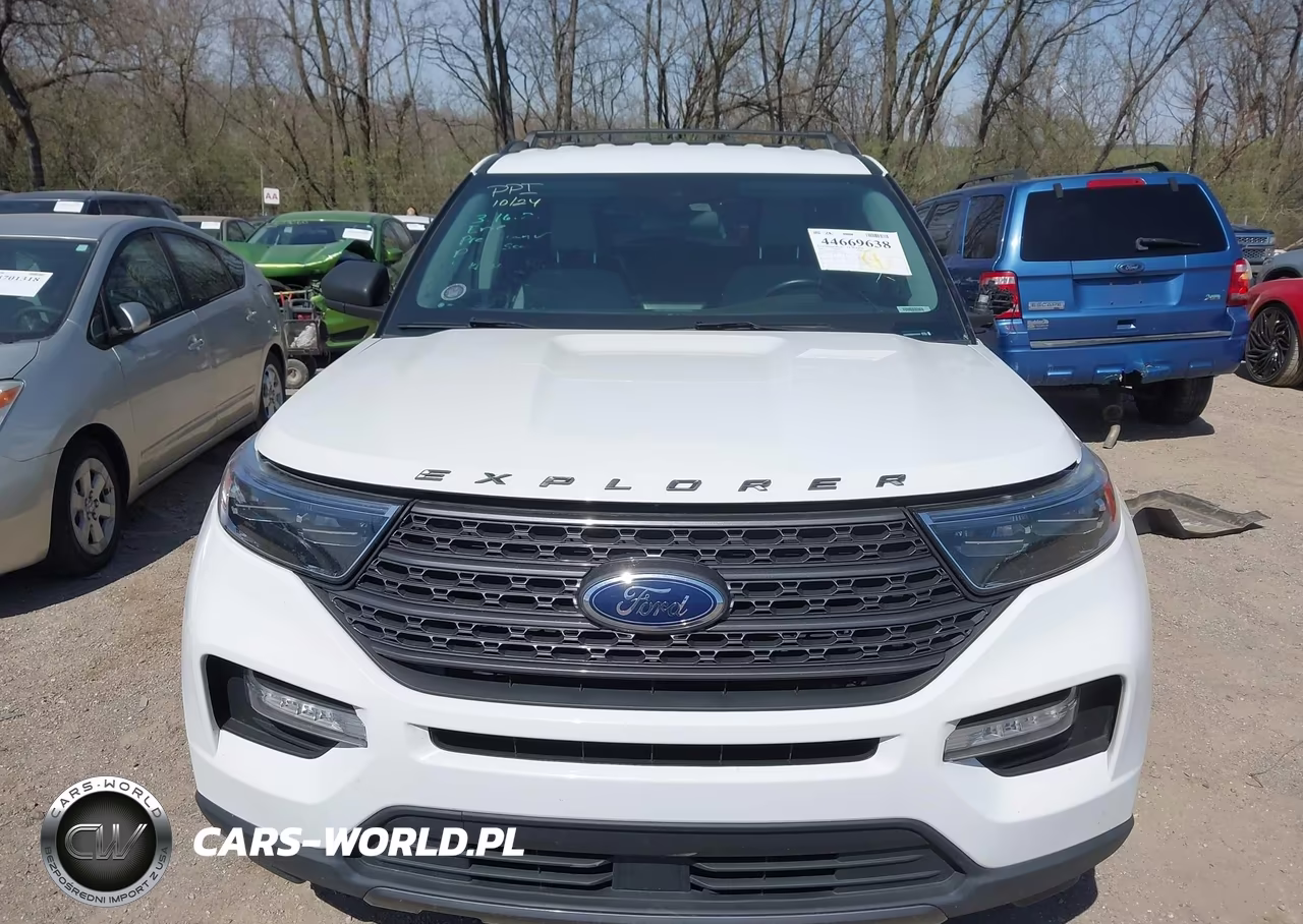 2021 Ford Explorer Xlt VIN:1FMSK8DH8MGA23343 - 12