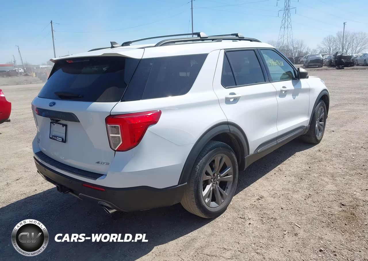2021 Ford Explorer Xlt VIN:1FMSK8DH8MGA23343 - 4