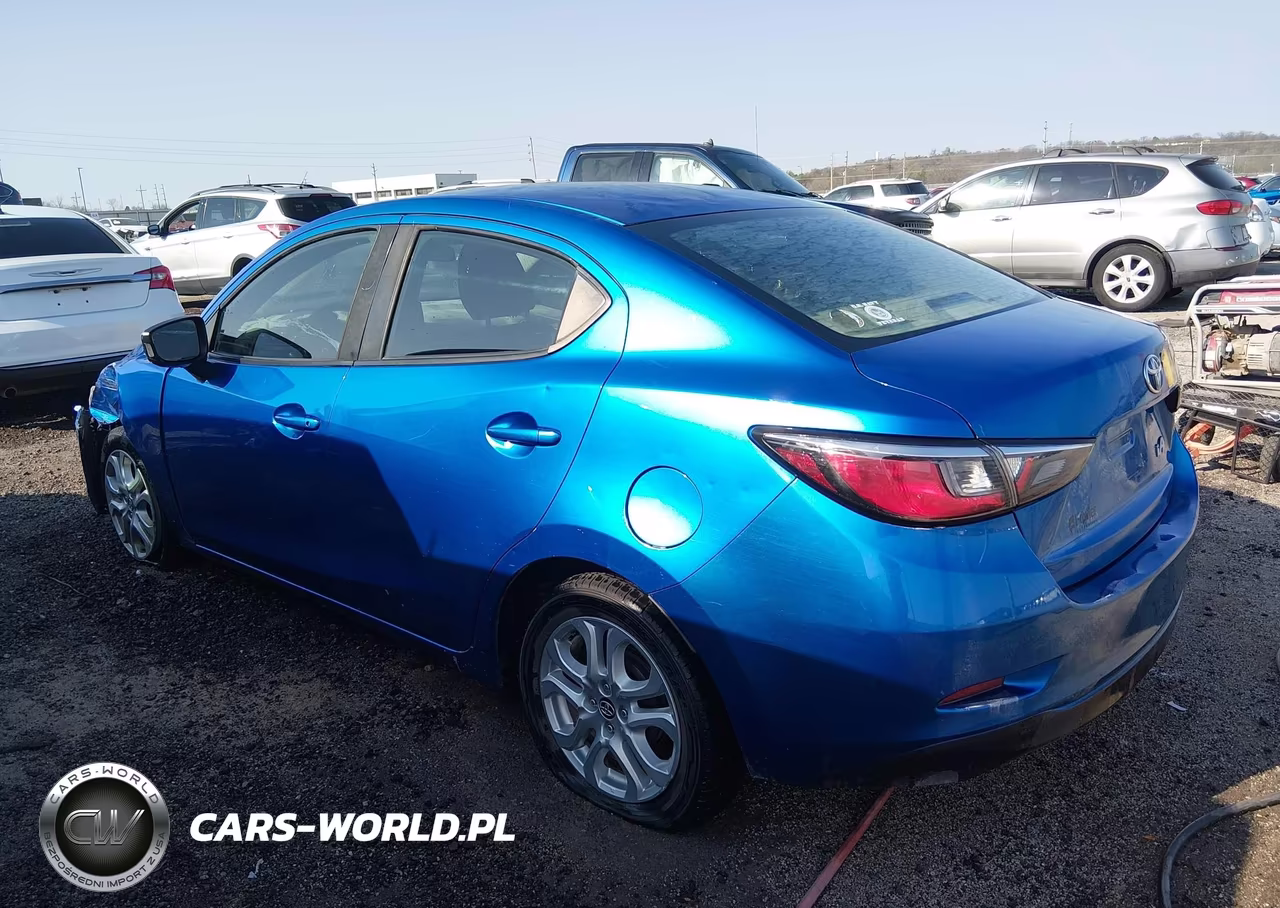 2018 Toyota Yaris Ia VIN:3MYDLBYV7JY304682 - 3
