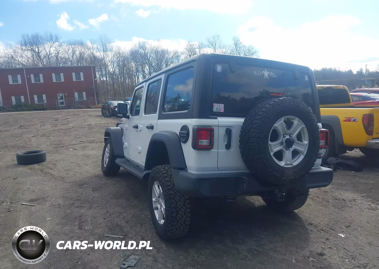 2021 Jeep Wrangler Unlimited Sport S 4X4 VIN:1C4HJXDN5MW759311 - 3
